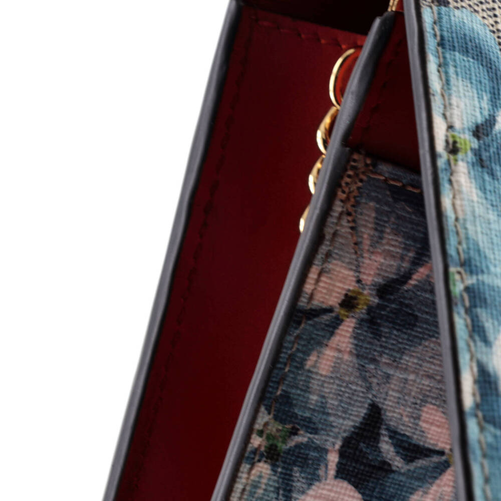 Gucci Chain Wallet - Picture 6 of 6